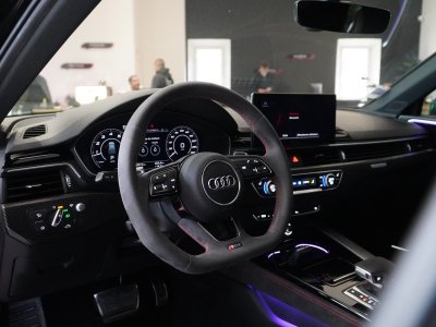 Audi RS4 AVANT V6 Biturbo 450 ch Quattro / ENTRETIEN / PACK CARBONE/FULL OPTIONS   - 3