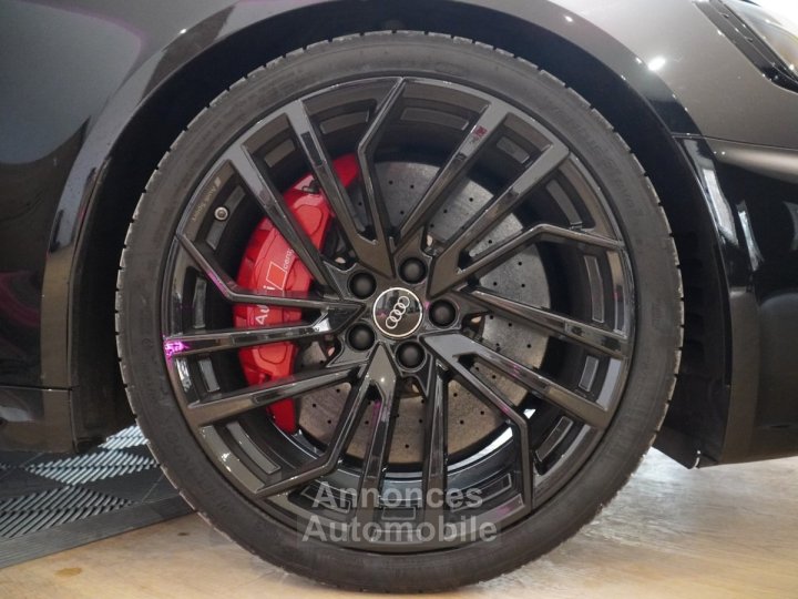 Audi RS4 AVANT V6 Biturbo 450 ch Quattro / ENTRETIEN / PACK CARBONE/FULL OPTIONS - 16