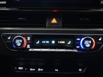 Audi RS4 AVANT V6 Biturbo 450 ch Quattro / ENTRETIEN / PACK CARBONE/FULL OPTIONS   - 41