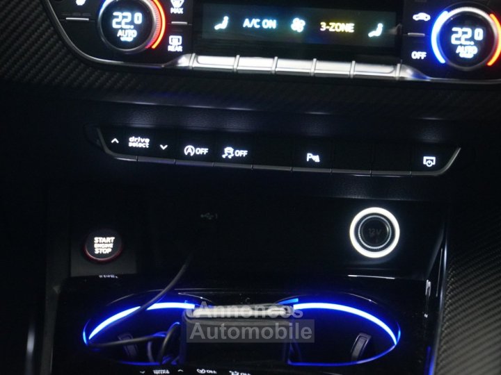 Audi RS4 AVANT V6 Biturbo 450 ch Quattro / ENTRETIEN / PACK CARBONE/FULL OPTIONS - 42