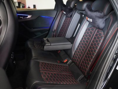 Audi RS4 AVANT V6 Biturbo 450 ch Quattro / ENTRETIEN / PACK CARBONE/FULL OPTIONS   - 54