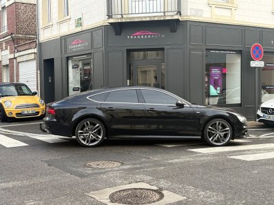Audi A7 Sportback V6 DIESEL 272ch Quattro Finition Avus / ATTELAGE ELECTRIQUE / TOIT OUVRANT / SIEGES CHAUFFANT   - 2
