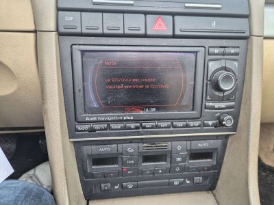 Audi A4 Cabriolet TDI POUR MARCHAND OU EXPORT   - 12