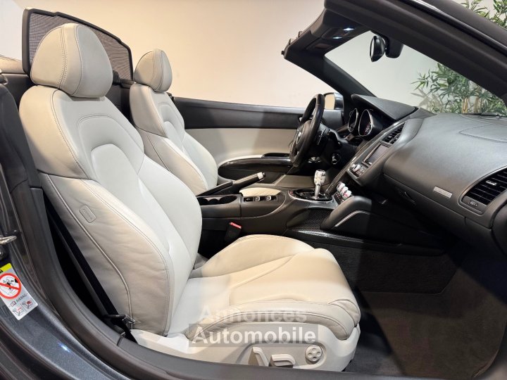 Audi R8 52 V10 FSI 525 CV S-TRONIC QUATTRO SPYDER - 26