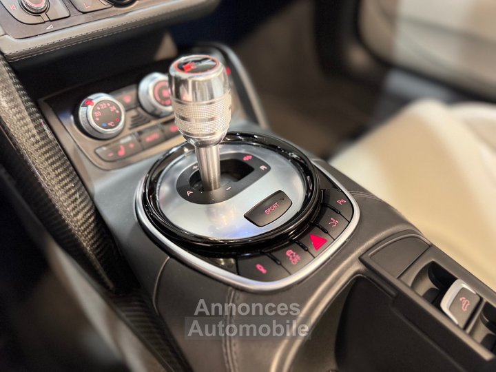 Audi R8 52 V10 FSI 525 CV S-TRONIC QUATTRO SPYDER - 31