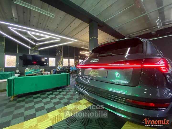 Audi e-tron 55 Avus Extended Quattro 489 cv I BANG & OLUFSEN - CARPLAY - TOIT OUVRANT - SOH 91% - 92