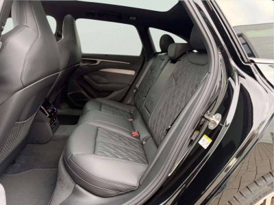 Audi A6 PHEV e-hybrid 367 ch S tronic 7 Quattro S line   - 9