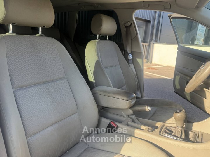 Audi A4 III (B7) 19 TDI 116 Ambition - 10