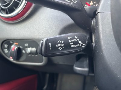 Audi A1 16 TDI 105 Ambition / TOIT OUVRANT / GPS   - 25