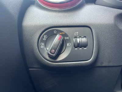 Audi A1 16 TDI 105 Ambition / TOIT OUVRANT / GPS   - 27