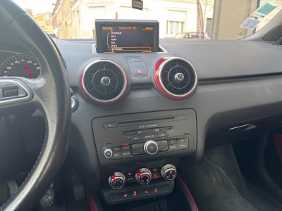 Audi A1 16 TDI 105 Ambition / TOIT OUVRANT / GPS   - 29