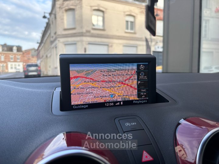 Audi A1 16 TDI 105 Ambition / TOIT OUVRANT / GPS - 35