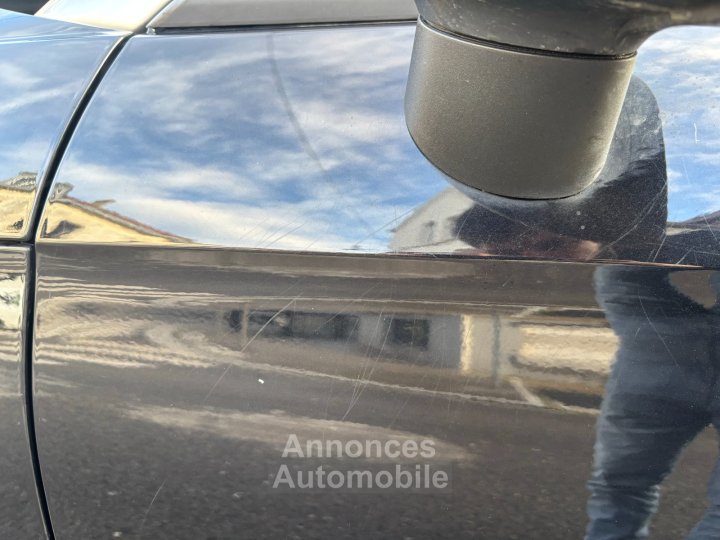 Audi A1 16 TDI 105 Ambition / TOIT OUVRANT / GPS - 44