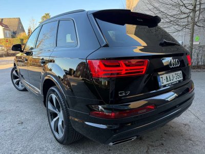 Audi Q7 30 TDi V6 Quattro Tiptronic S-LINE   - 7