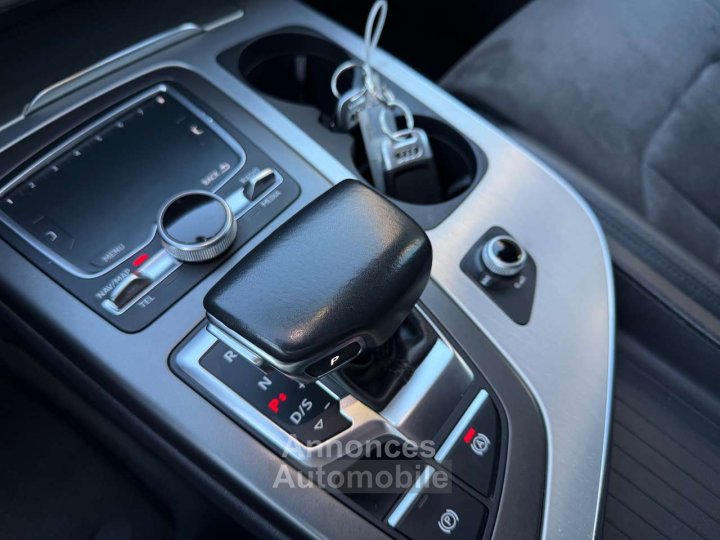 Audi Q7 30 TDi V6 Quattro Tiptronic S-LINE - 20