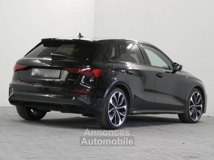 Audi A3 Sportback 40 TFSI quattro S line Pano B&O HuD - 2