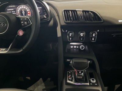 Audi R8 52 V10 RWD   - 8