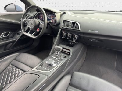 Audi R8 52 V10 RWD   - 4