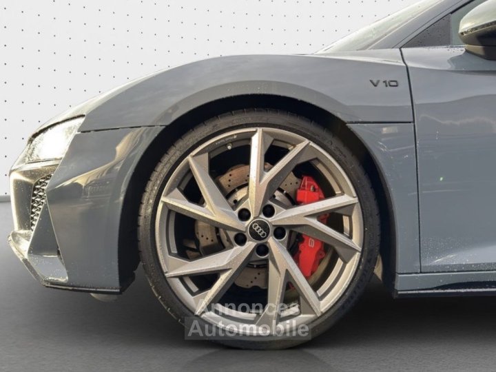 Audi R8 52 V10 RWD - 6