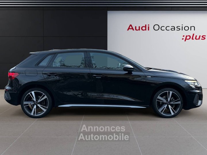Audi A3 Sportback 35 TFSI Mild Hybrid 150 S tronic 7 S Line - 2