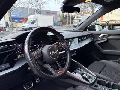 Audi A3 Sportback 35 TFSI Mild Hybrid 150 S tronic 7 S Line   - 36