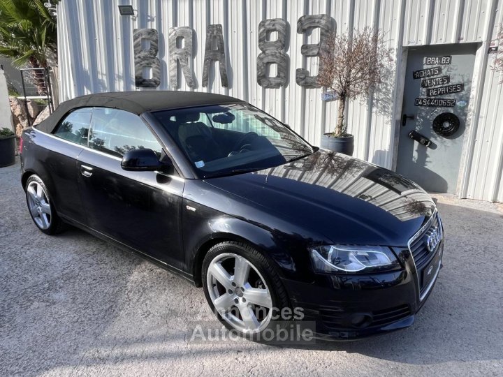 Audi A3 Cabriolet 20 TDI DPF - 140 - S-tronic  S Line - 7