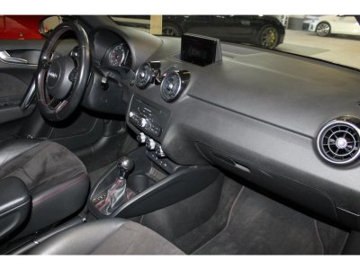 Audi A1 Sportback 14 TFSI - 125 - BV S-Tronic  Ambition Luxe PHASE 2   - 28