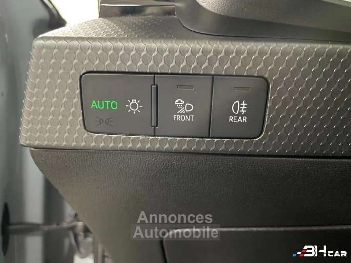 Audi A1 Sportback II 35 TFSI 150ch Advanced 2 S tronic 7 - 28