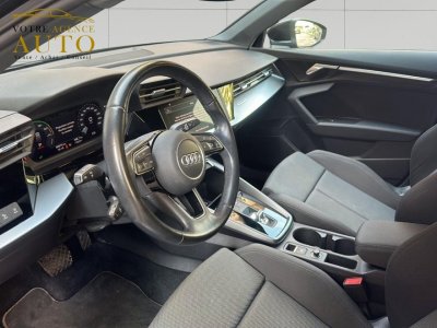 Audi A3 Sportback 14 40 TFSI e - 204 - BV S-Tronic 6 8Y S line PHASE 1 - 8