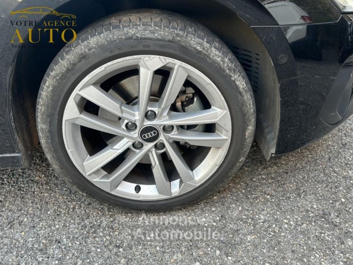 Audi A3 Sportback 14 40 TFSI e - 204 - BV S-Tronic 6 8Y S line PHASE 1 - 24