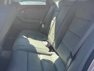 Audi A4 30i V6 Pack Quattro   - 8