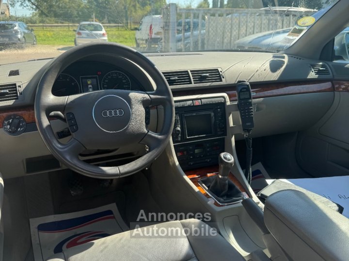 Audi A4 30i V6 Pack Quattro - 9