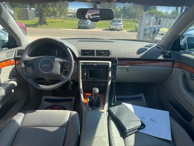 Audi A4 30i V6 Pack Quattro   - 10