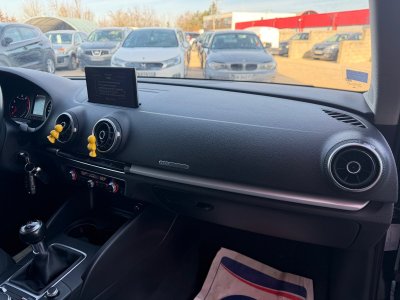 Audi A3 Sportback 12 TFSI 110 Attraction - 15