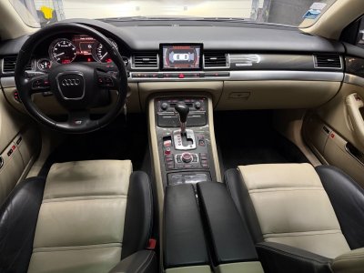 Audi S8 52 FSI V10 450 Quattro Tiptronic A - 13