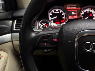 Audi S8 52 FSI V10 450 Quattro Tiptronic A - 22