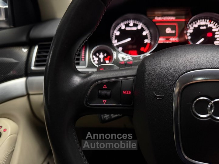 Audi S8 52 FSI V10 450 Quattro Tiptronic A - 22