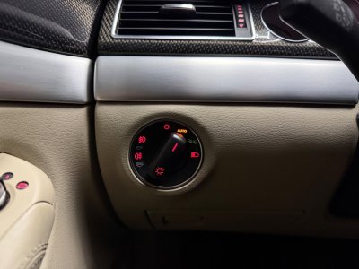 Audi S8 52 FSI V10 450 Quattro Tiptronic A - 24