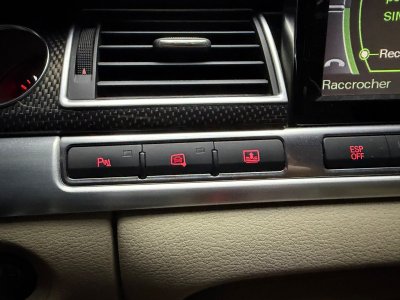 Audi S8 52 FSI V10 450 Quattro Tiptronic A - 36