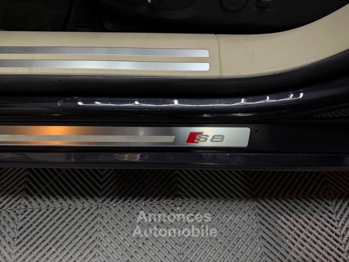 Audi S8 52 FSI V10 450 Quattro Tiptronic A - 44