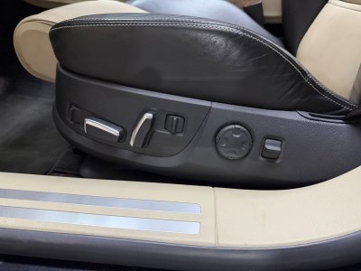 Audi S8 52 FSI V10 450 Quattro Tiptronic A - 51