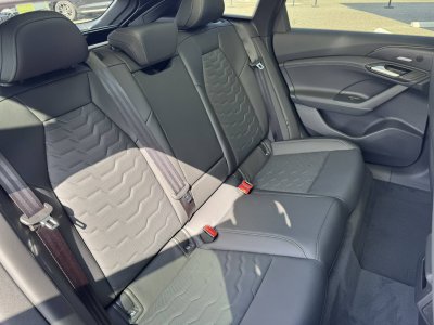 Audi A6 E-TRON AVANT e-tron Avant Performance 367 ch 100 kWh S line   - 9