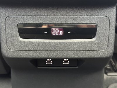 Audi A6 E-TRON AVANT e-tron Avant Performance 367 ch 100 kWh S line   - 35