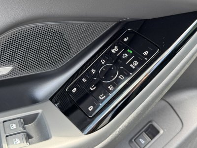 Audi A6 E-TRON AVANT e-tron Avant Performance 367 ch 100 kWh S line   - 42