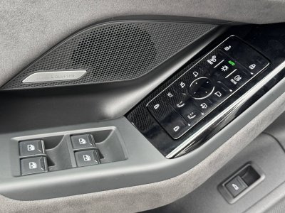 Audi A6 E-TRON AVANT e-tron Avant Performance 367 ch S line   - 44