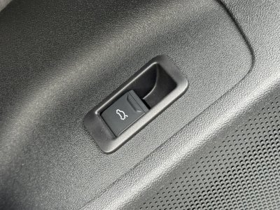 Audi A6 E-TRON AVANT e-tron Avant Performance 367 ch S line   - 45