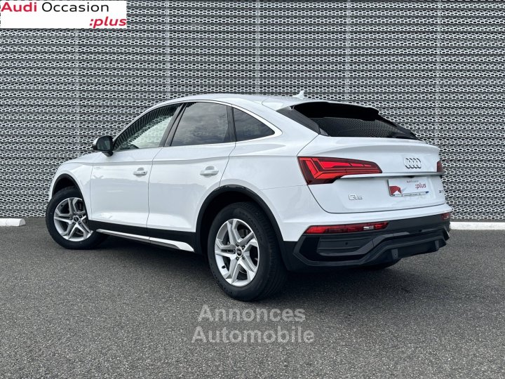 Audi Q5 Sportback 35 TDI 163 S tronic 7 Business Executive - 4