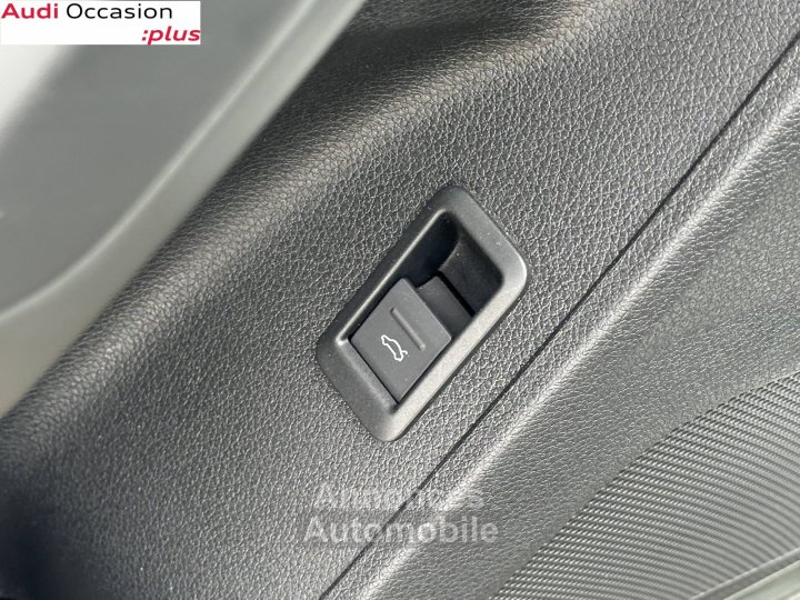 Audi Q3 Sportback 35 TFSI 150 ch S tronic 7 S line - 9