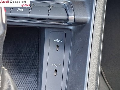 Audi Q3 35 TDI 150 ch S tronic 7 S Edition   - 32