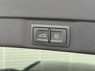 Audi A6 AVANT Avant e-hybrid 367 ch S tronic 7 Quattro S line - 31